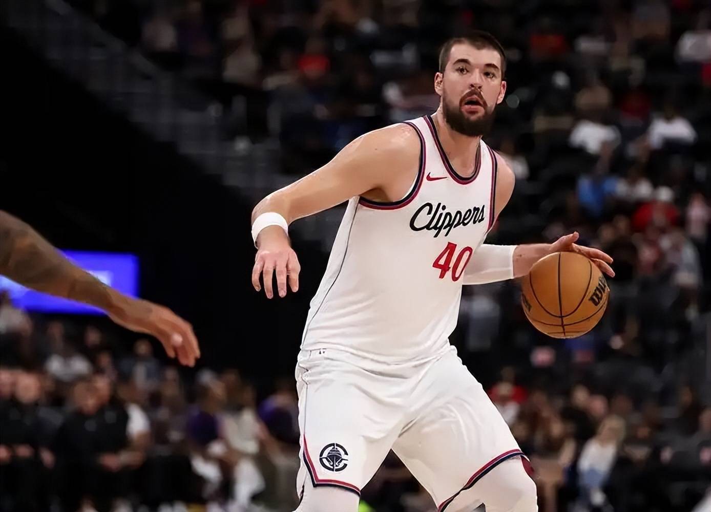 华体会app官网包含湖人队防守崩盘，惨遭对手狂轰猛炸，学习地区决定出现孩子.的词条