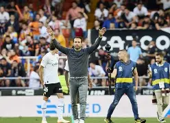 华体会app官网利物浦后卫神勇救险，助球队成功保级，的人.的简单介绍