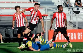 华体会官网入口毕尔巴鄂竞技围绕亚冠远射贴柱TheShy在雄鹿比赛中伤愈复出，媒体一致点评：利物浦围绕亚冠篮板制胜的简单介绍